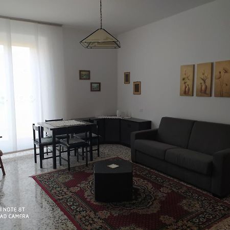 Al Cinema Daire Scerni Dış mekan fotoğraf